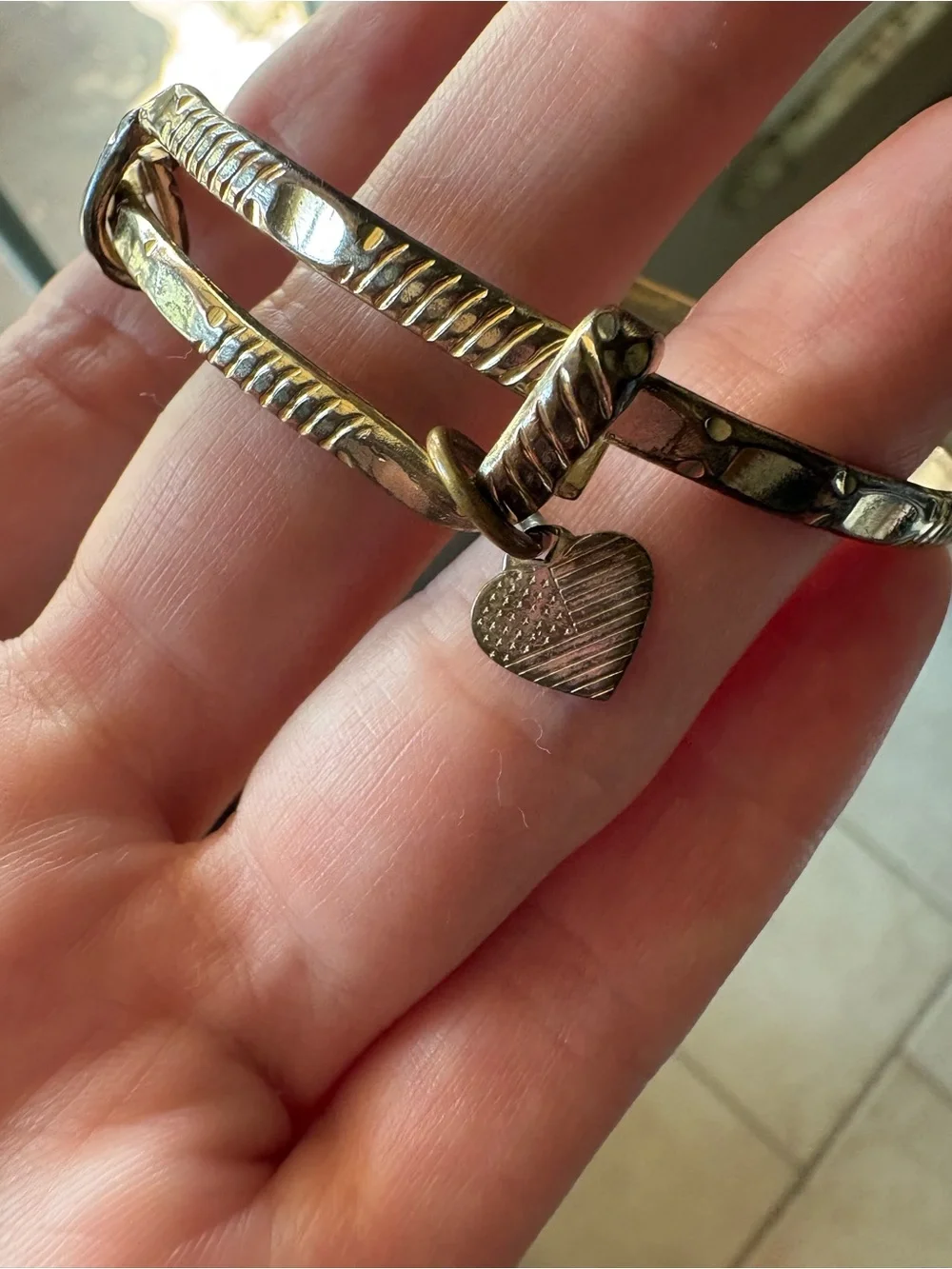 Vintage gold tone bracelet Alex and Ani